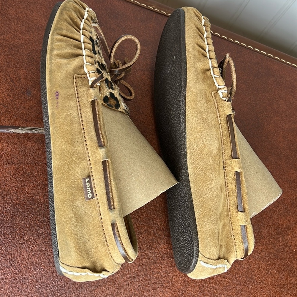 Lamo Slippers Size 5 - Picture 6 of 11